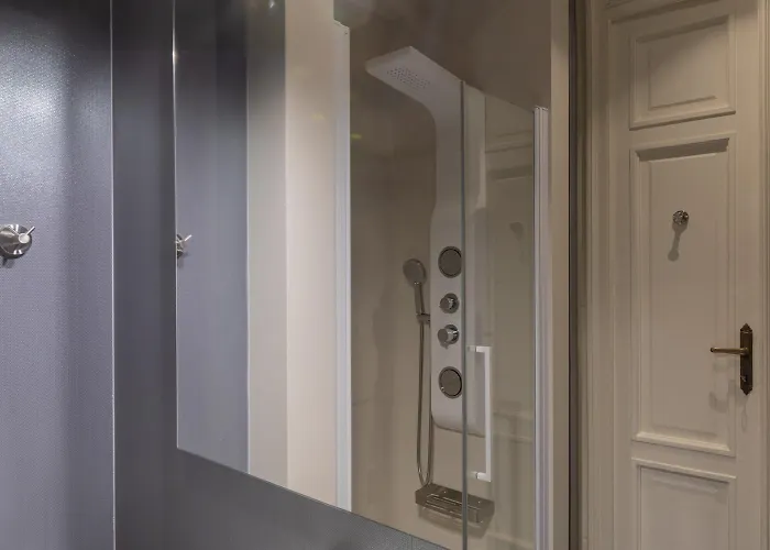 Oddino 3 By Wonderful Italy * تورينو